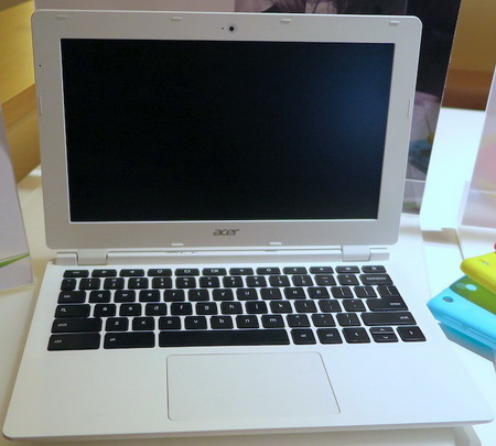 Acer        Chromebook CB3