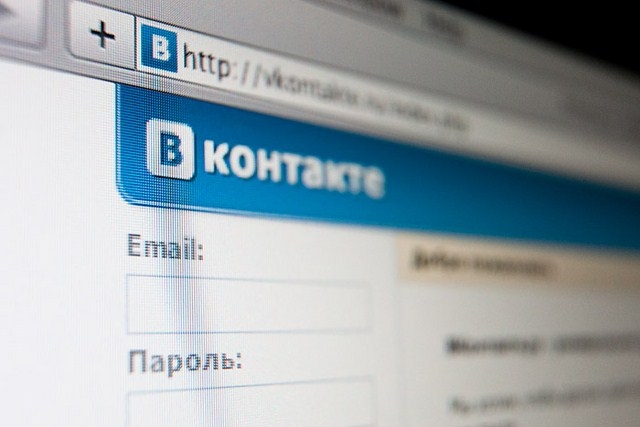 Социальная сеть "ВКонтакте" предложит своим пользователям возможность заработать на собственных видеороликах